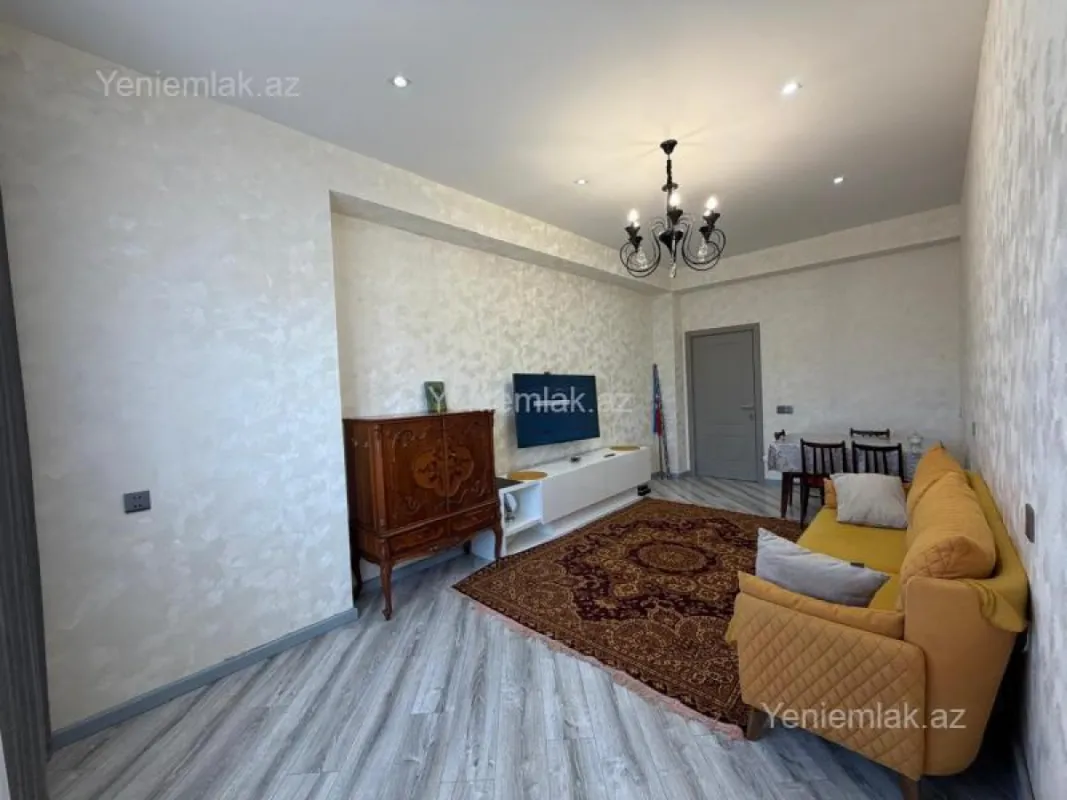 Satılır 2 otaqlı yeni tikili 60 m²