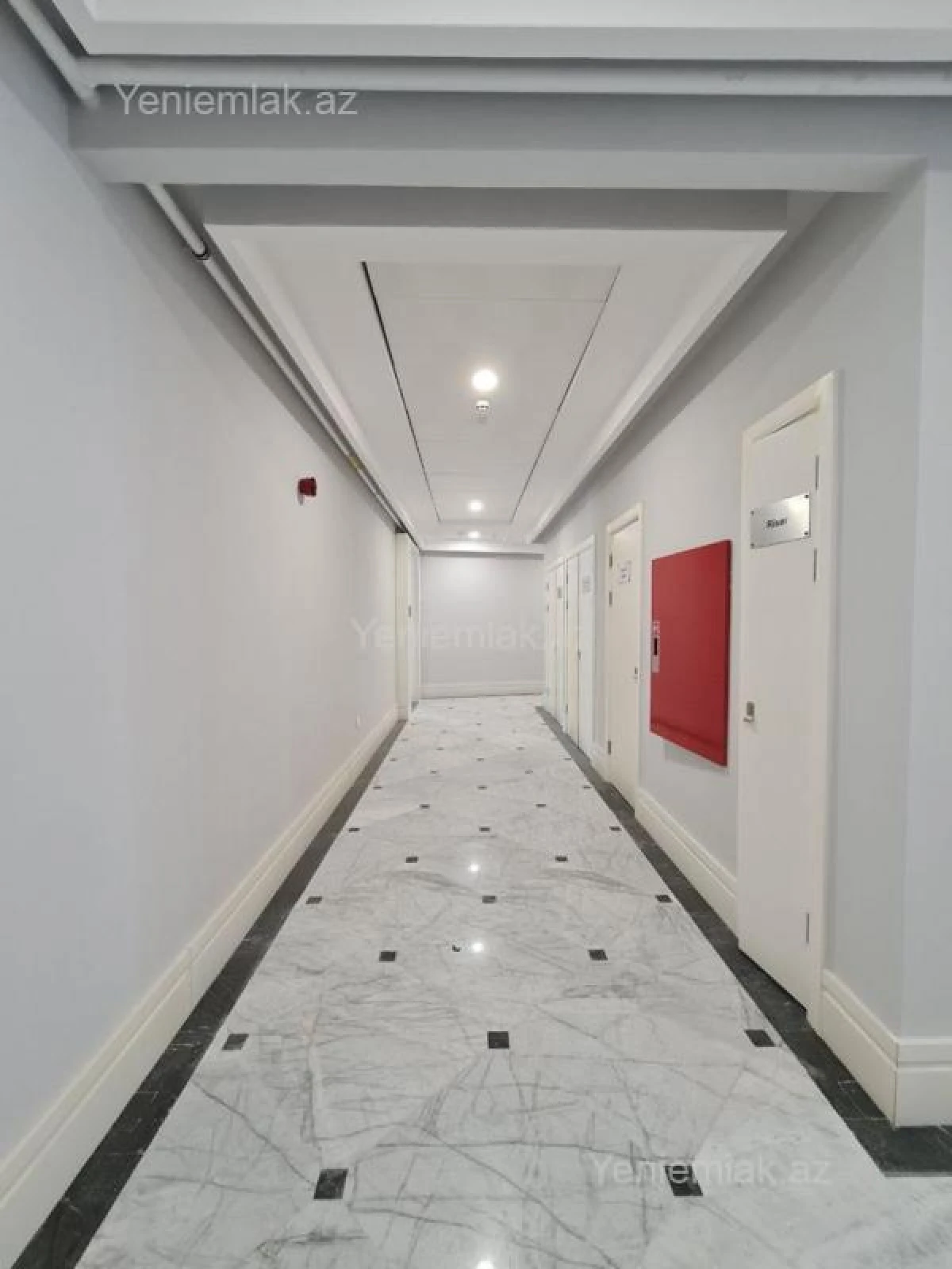 Satılır 3 otaqlı yeni tikili 114 m²