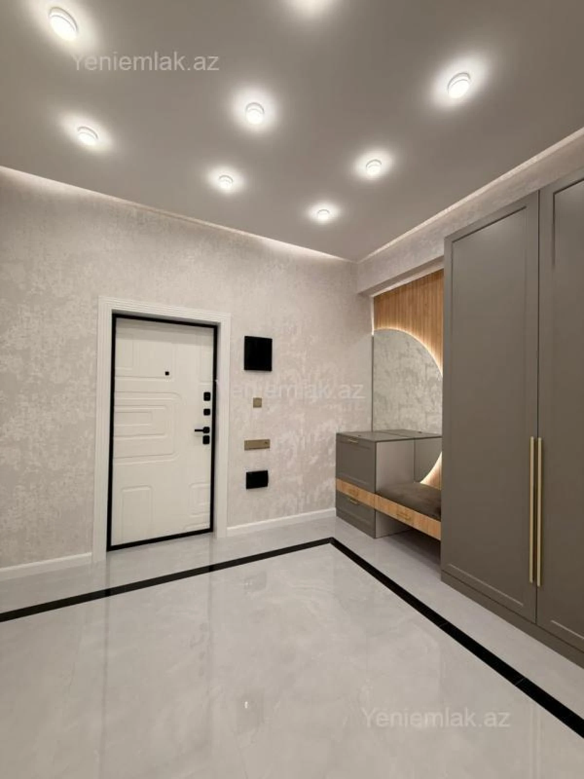 Satılır 2 otaqlı yeni tikili 85 m²