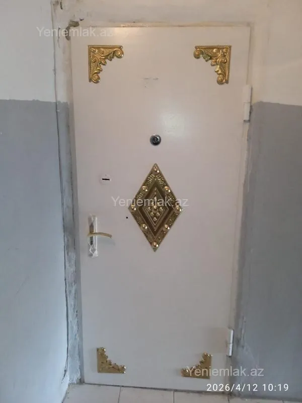 Satılır 2 otaqlı köhnə tikili 55 m²