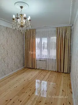 Satılır 2 otaqlı köhnə tikili 55 m²