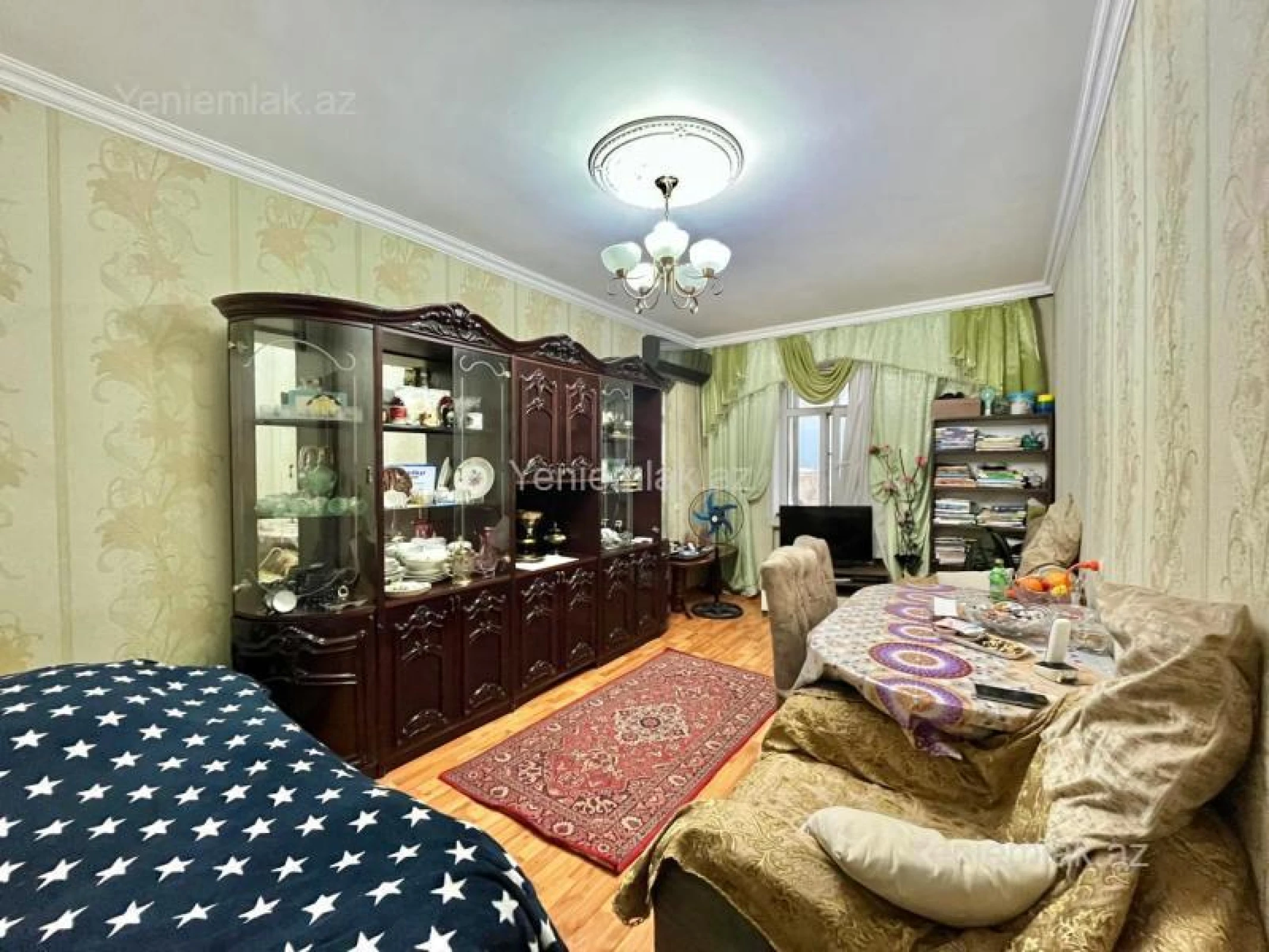Satılır 2 otaqlı köhnə tikili 60 m²