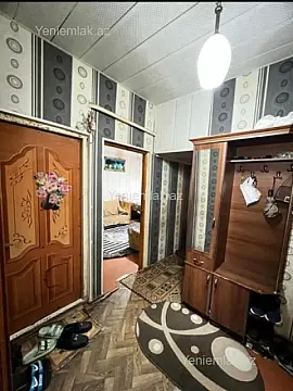 Satılır 2 otaqlı köhnə tikili 60 m²