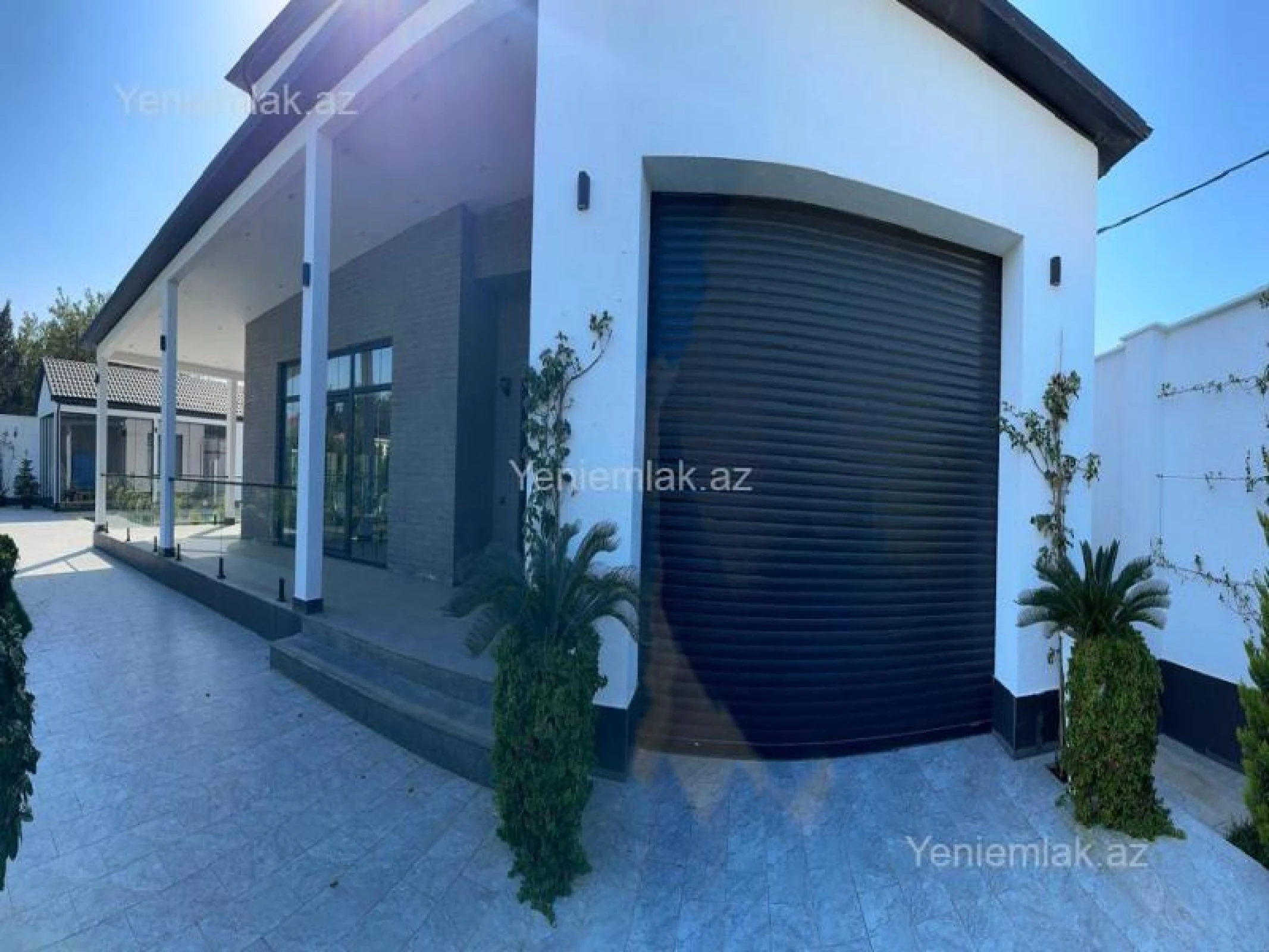Satılır 5 otaqlı həyət evi 270 m²