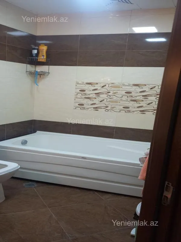 Satılır 3 otaqlı yeni tikili 90 m²