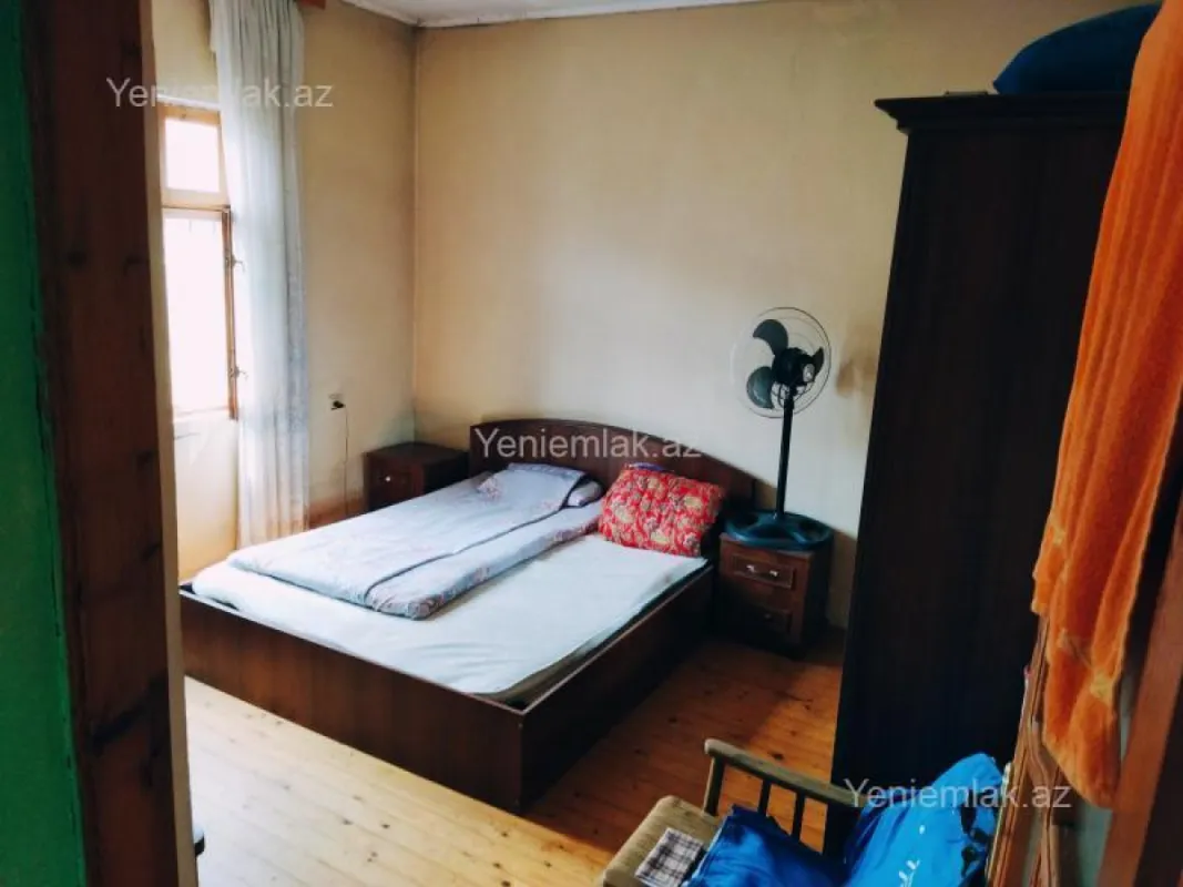 Satılır 3 otaqlı həyət evi 65 m²