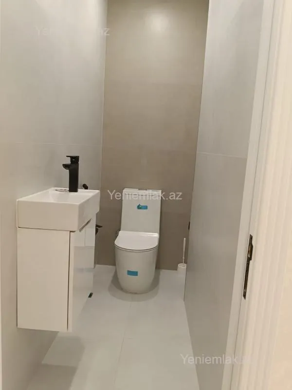 Satılır 2 otaqlı yeni tikili 86 m²
