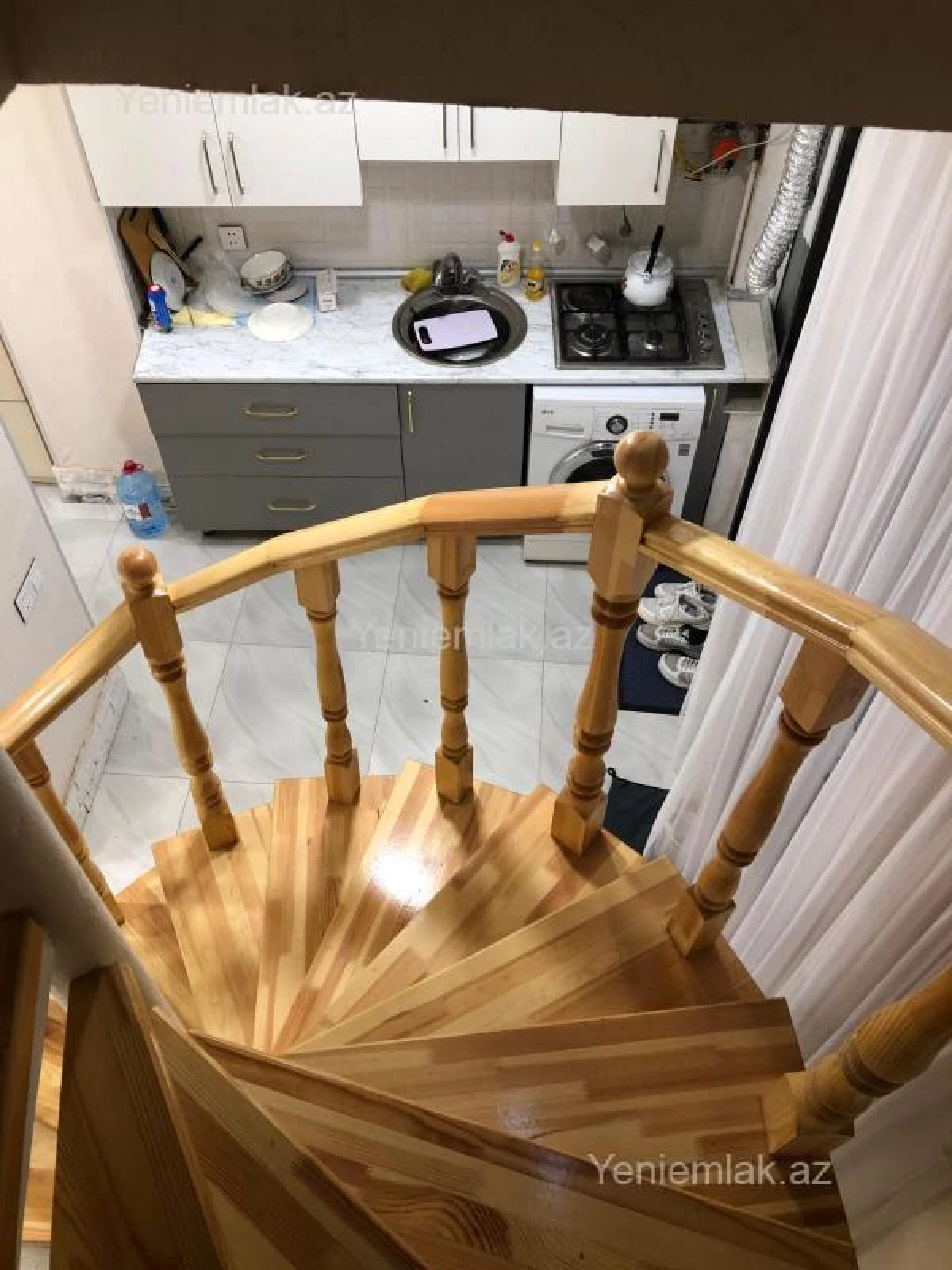 Satılır 2 otaqlı köhnə tikili 40 m²