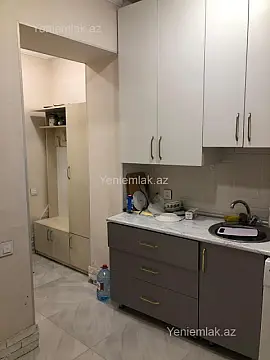 Satılır 2 otaqlı köhnə tikili 40 m²