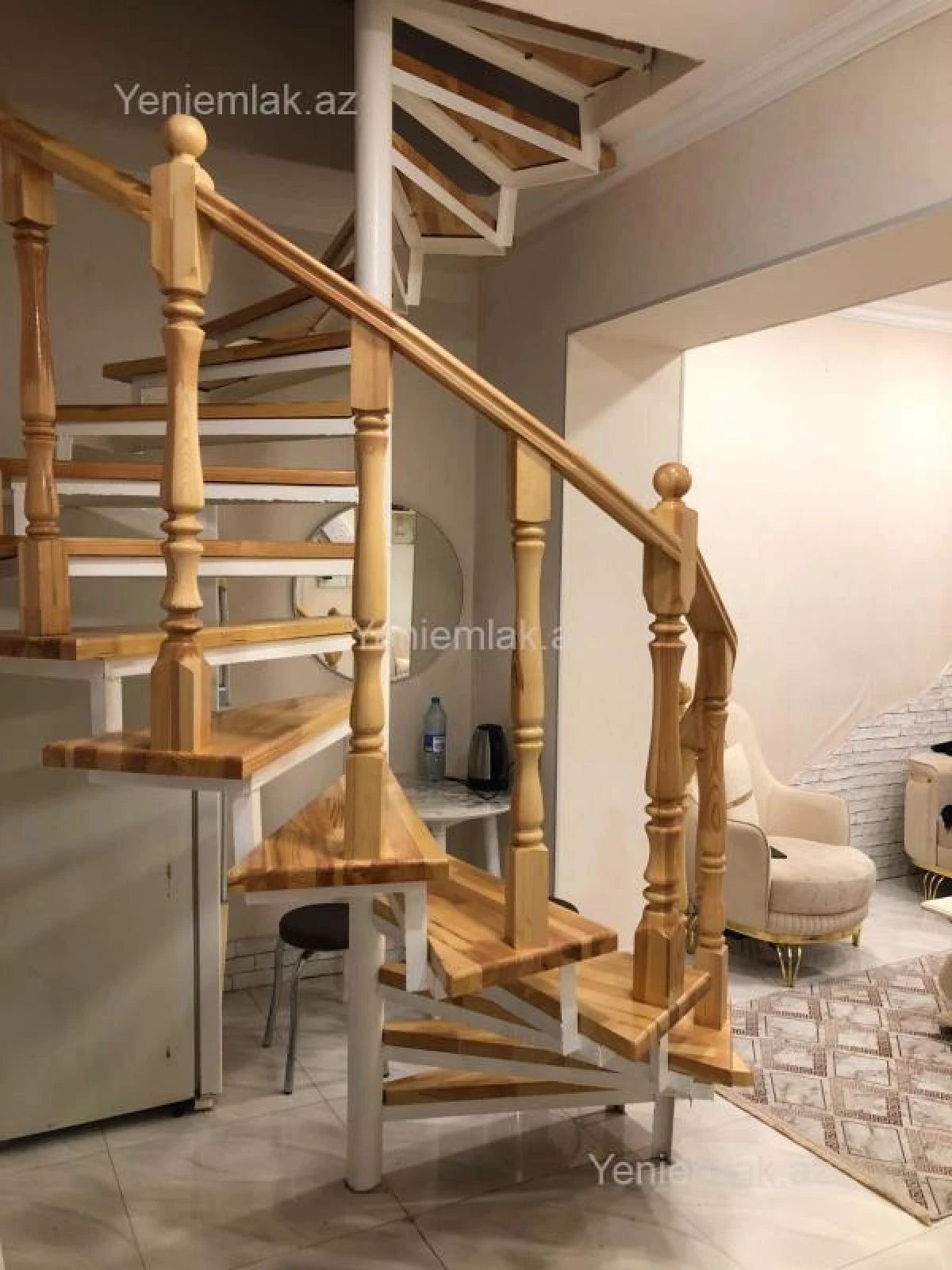 Satılır 2 otaqlı köhnə tikili 40 m²