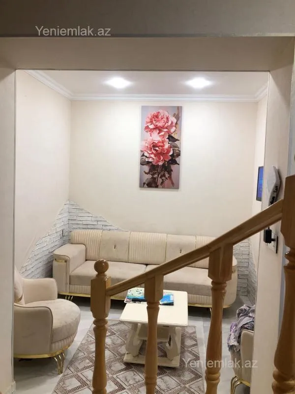 Satılır 2 otaqlı köhnə tikili 40 m²
