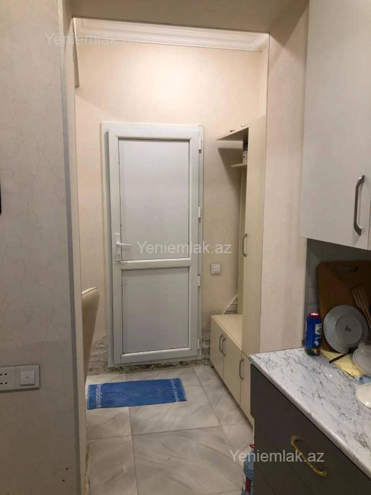 Satılır 2 otaqlı köhnə tikili 40 m²