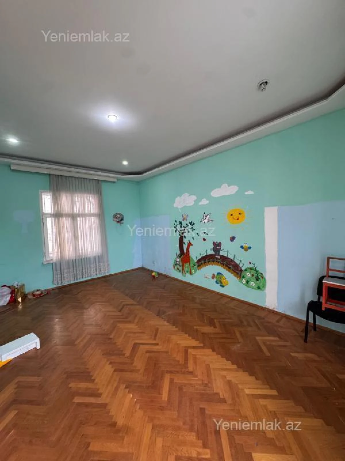 Satılır 16 otaqlı obyekt 666 m²