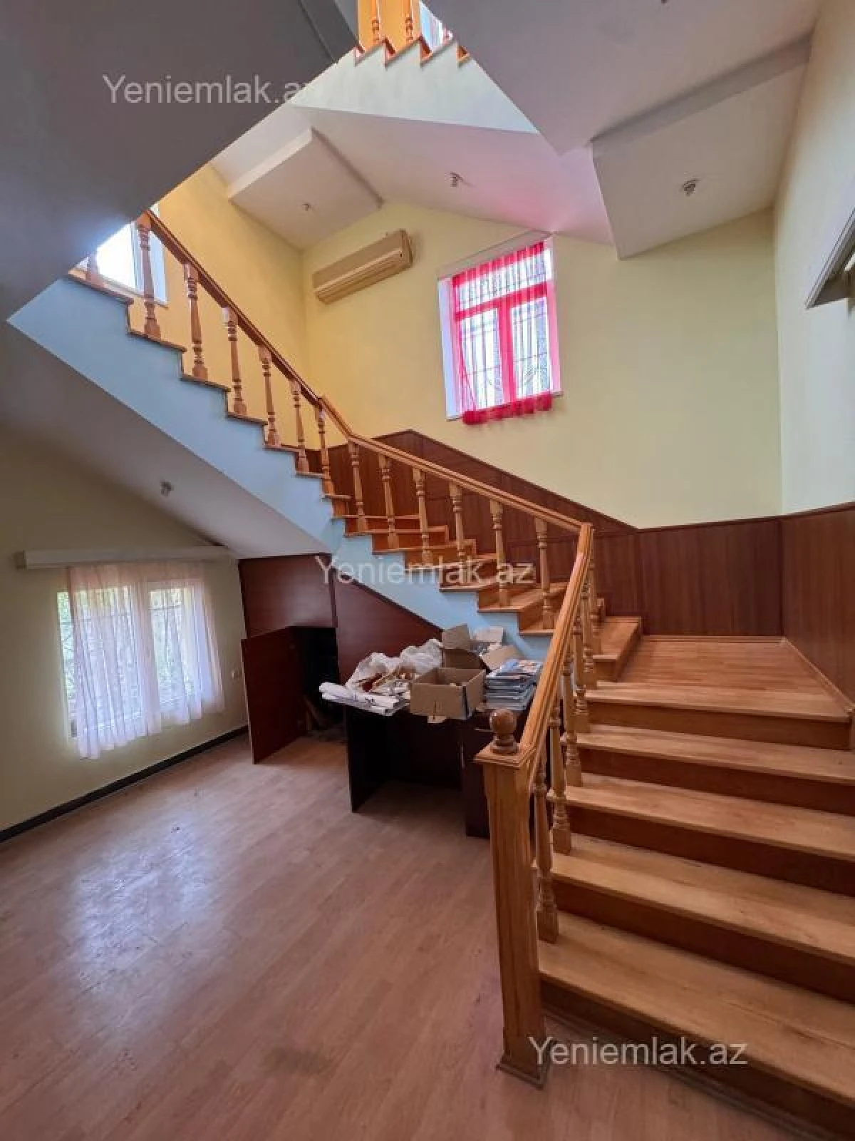 Satılır 16 otaqlı obyekt 666 m²
