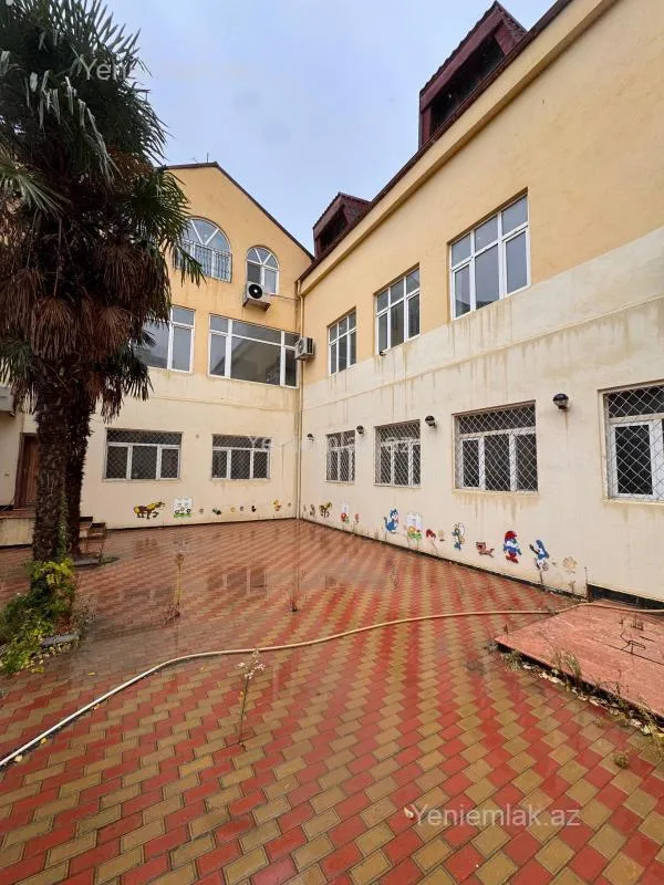 Satılır 16 otaqlı obyekt 666 m²