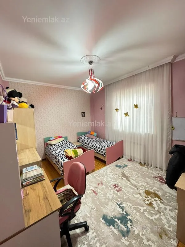 Satılır 3 otaqlı həyət evi 168 m²