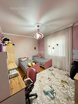 Satılır 3 otaqlı həyət evi 168 m²