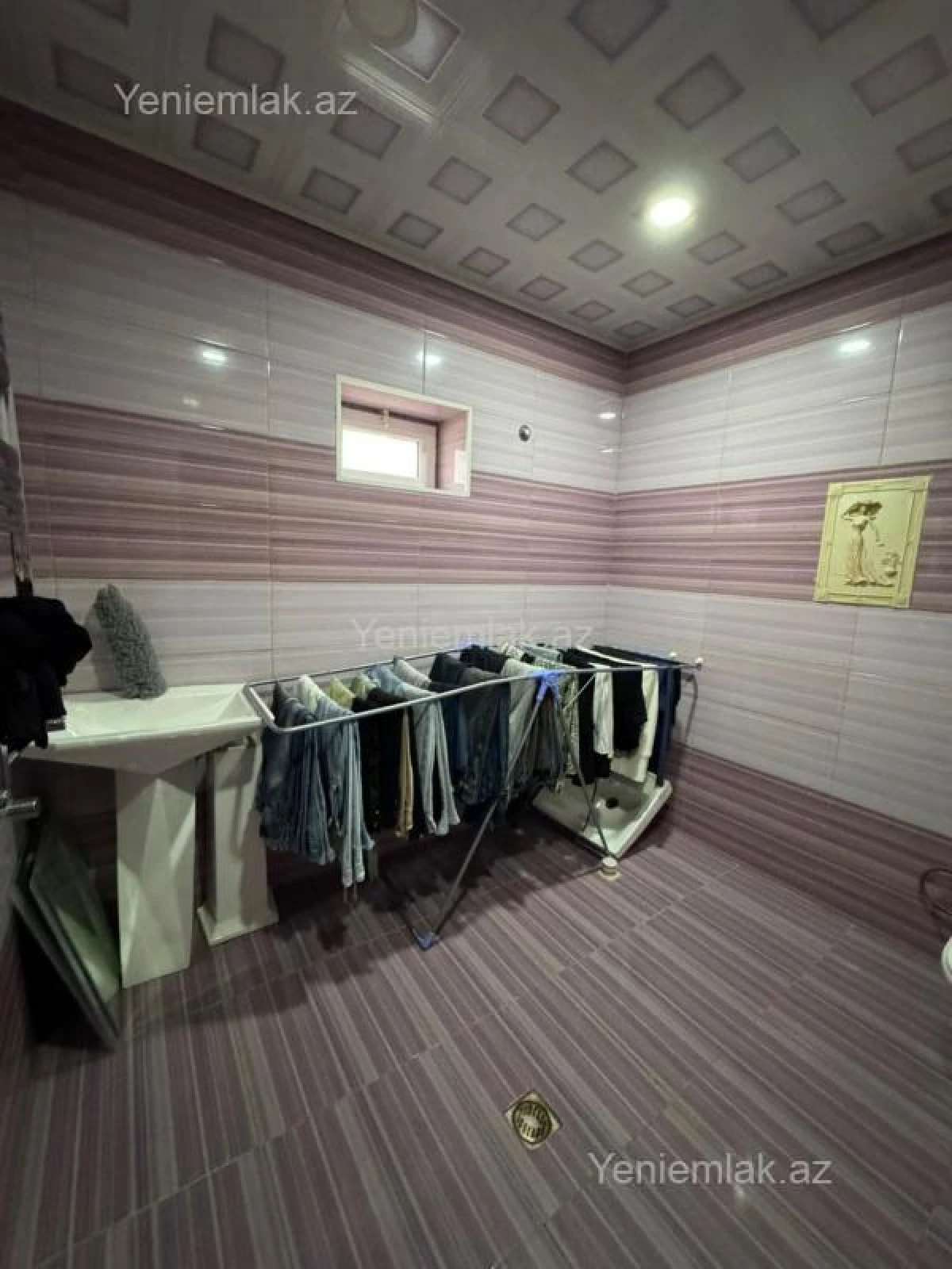 Satılır 3 otaqlı həyət evi 168 m²