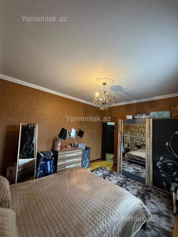 Satılır 3 otaqlı həyət evi 168 m²