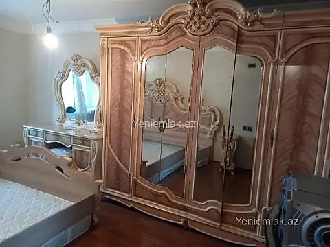 Satılır 3 otaqlı köhnə tikili 80 m²