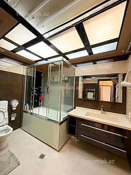 Satılır 3 otaqlı yeni tikili 127 m²