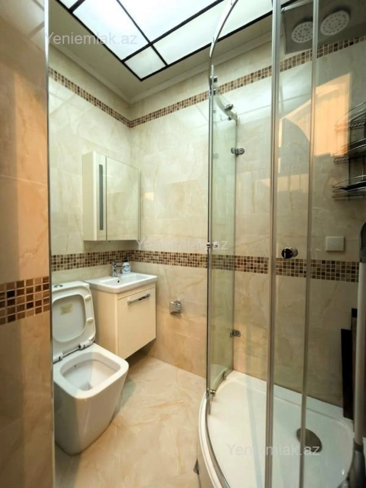 Satılır 3 otaqlı yeni tikili 127 m²