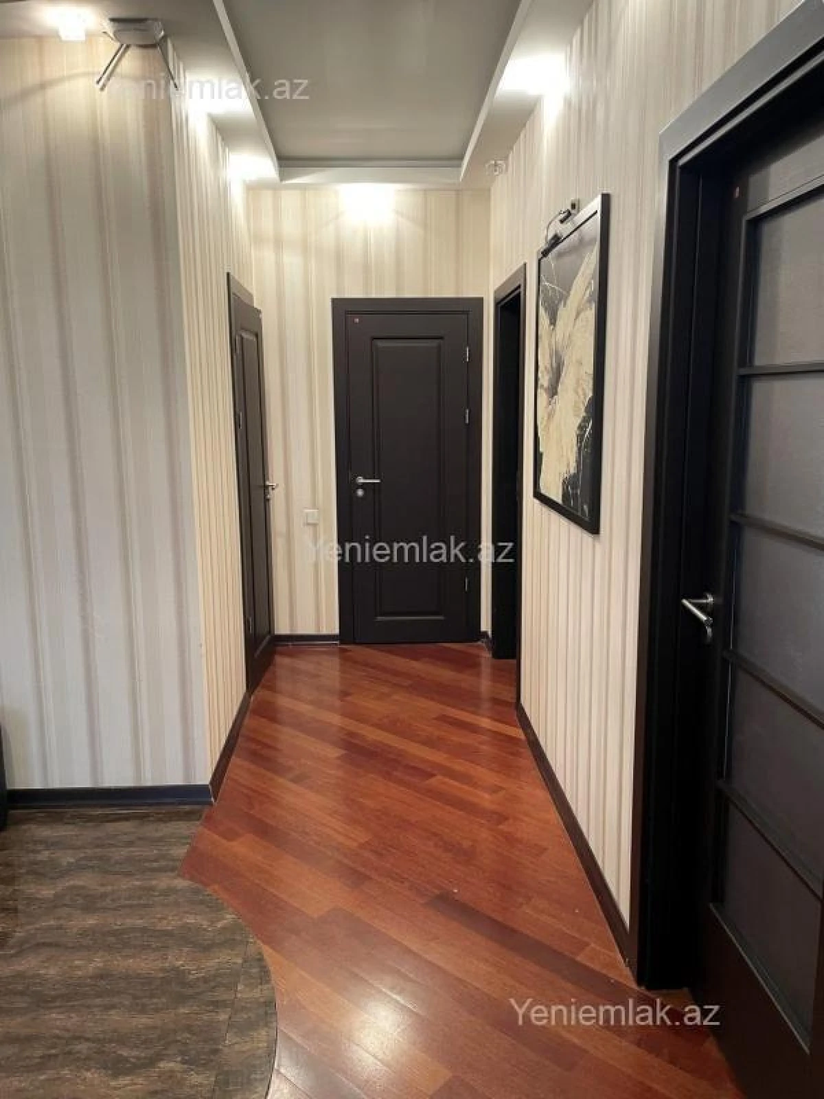 Satılır 3 otaqlı yeni tikili 127 m²