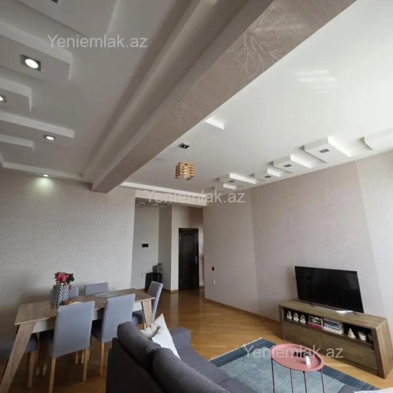 Satılır 2 otaqlı yeni tikili 90.2 m²