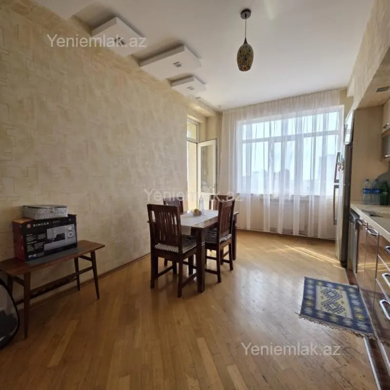 Satılır 2 otaqlı yeni tikili 90.2 m²