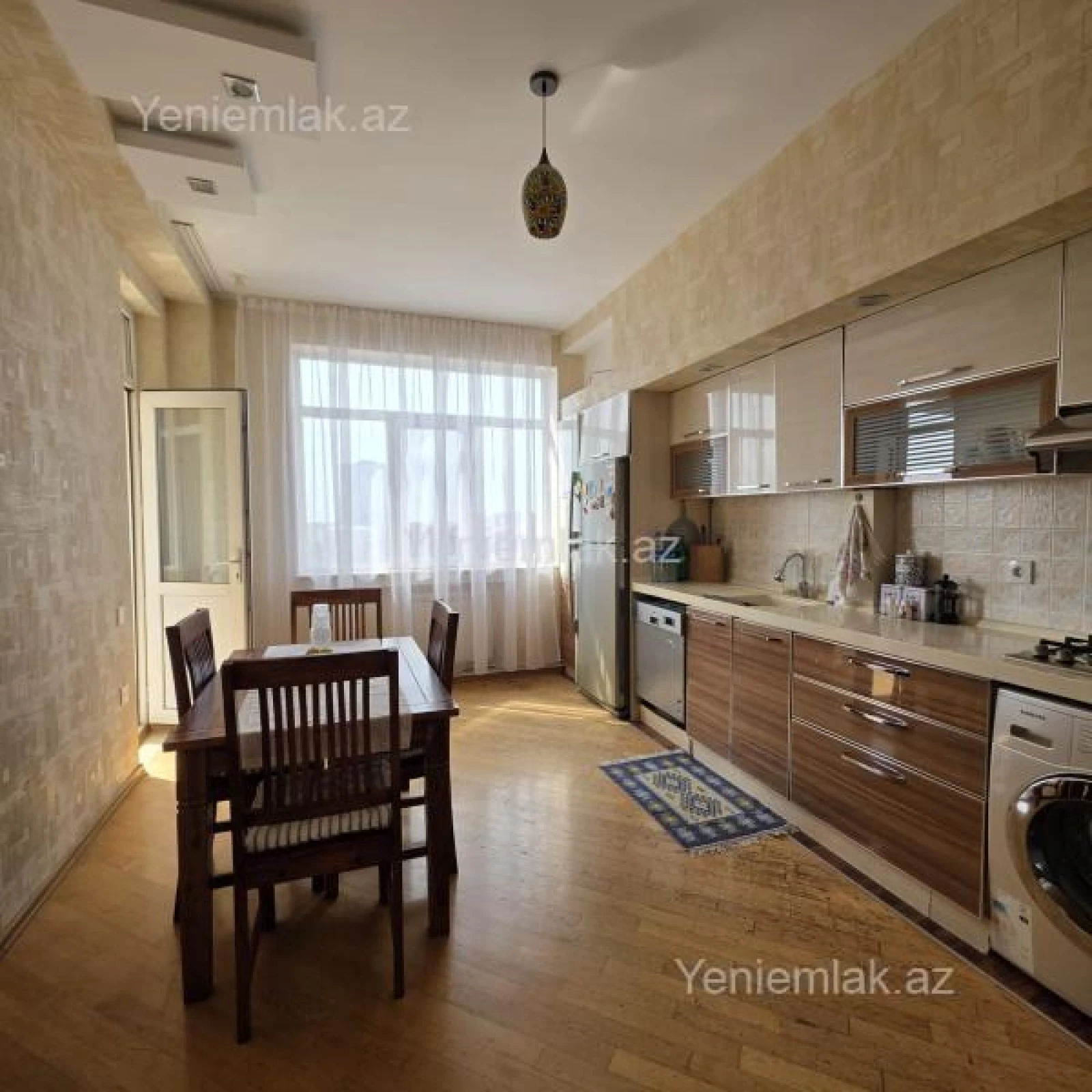 Satılır 2 otaqlı yeni tikili 90.2 m²