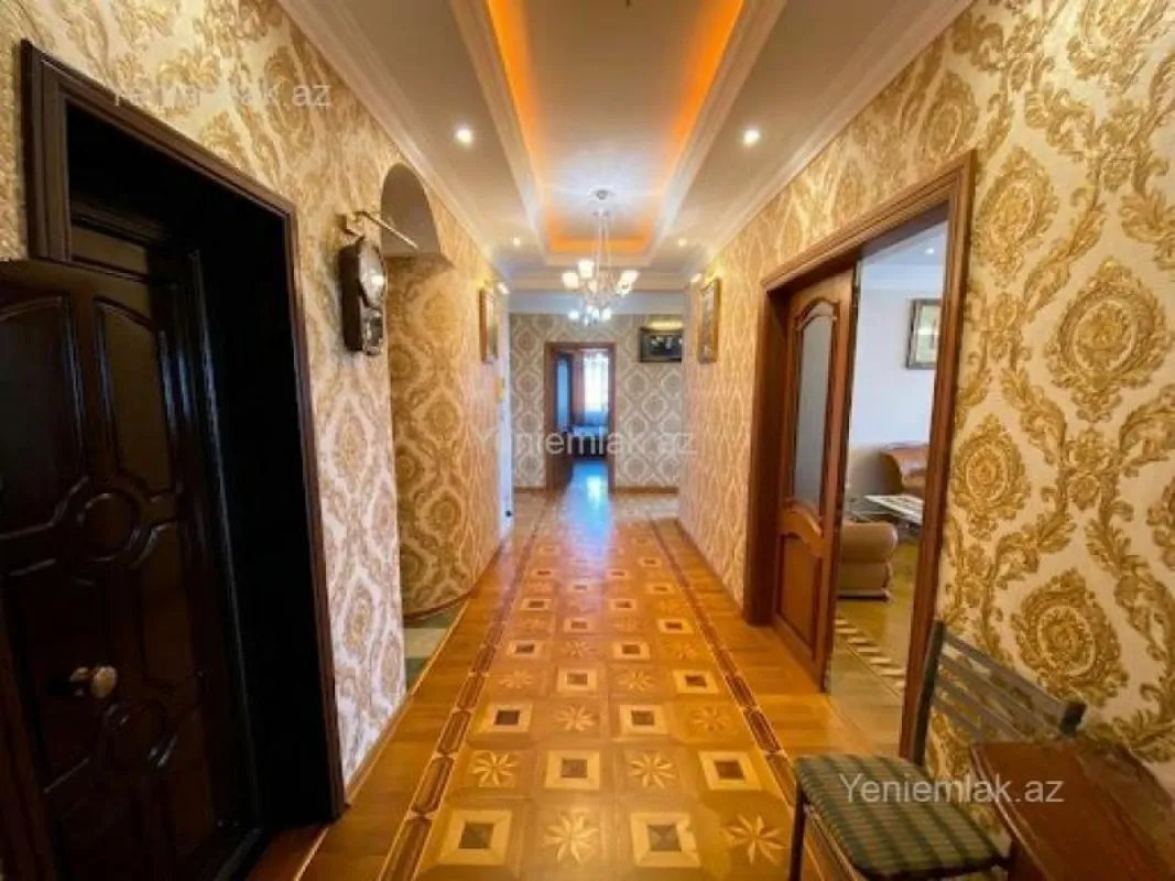 Satılır 3 otaqlı yeni tikili 165 m²