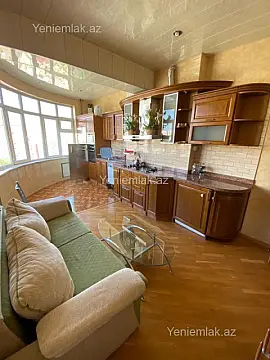 Satılır 3 otaqlı yeni tikili 165 m²