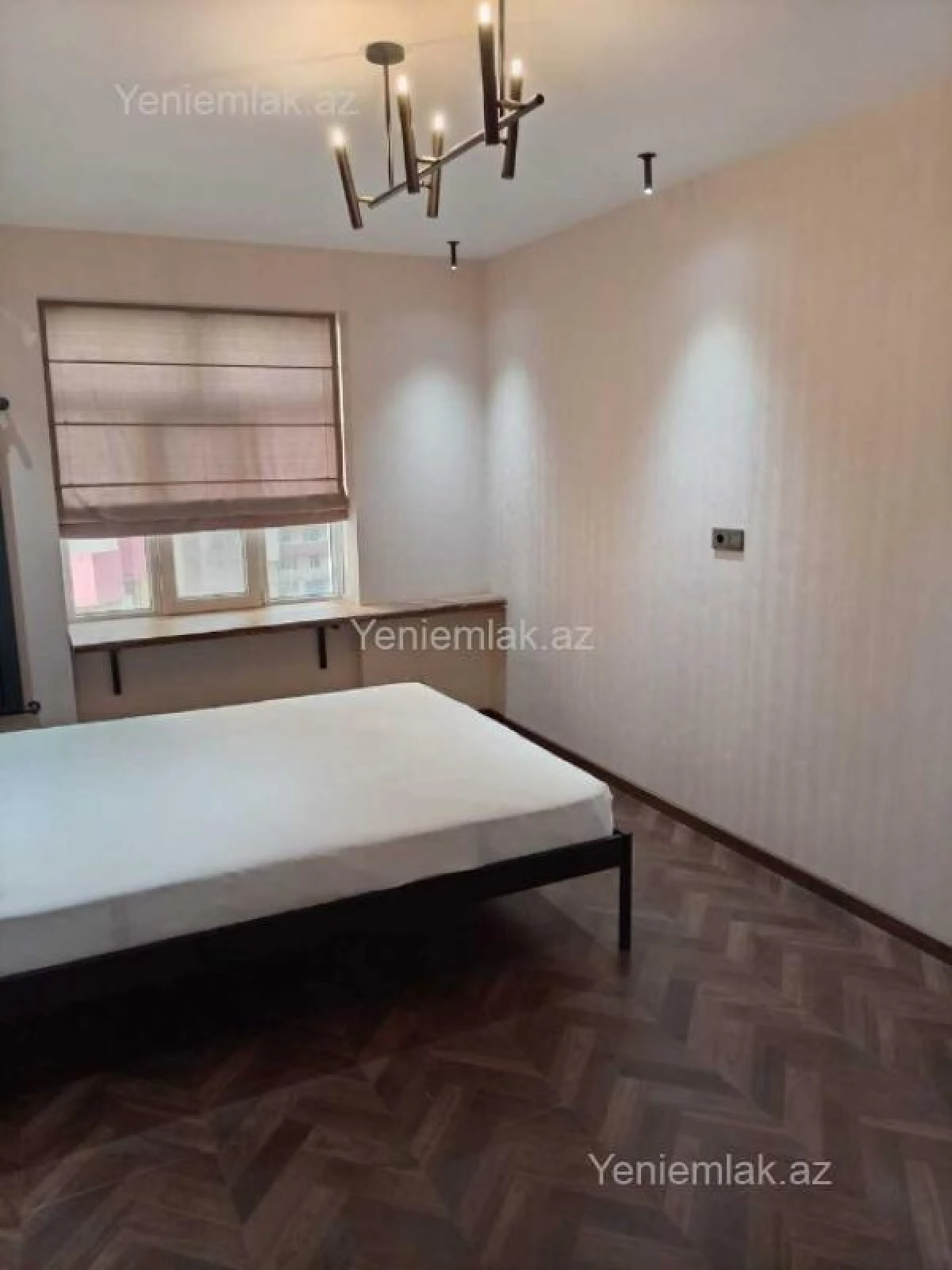 Satılır 2 otaqlı köhnə tikili 65 m²