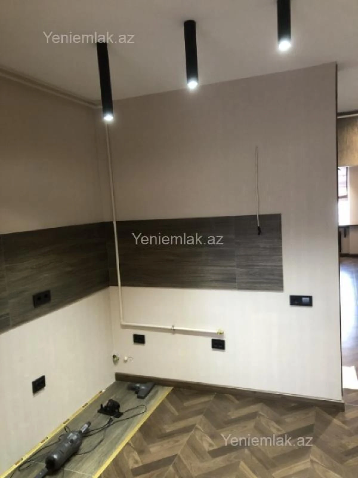 Satılır 2 otaqlı köhnə tikili 65 m²