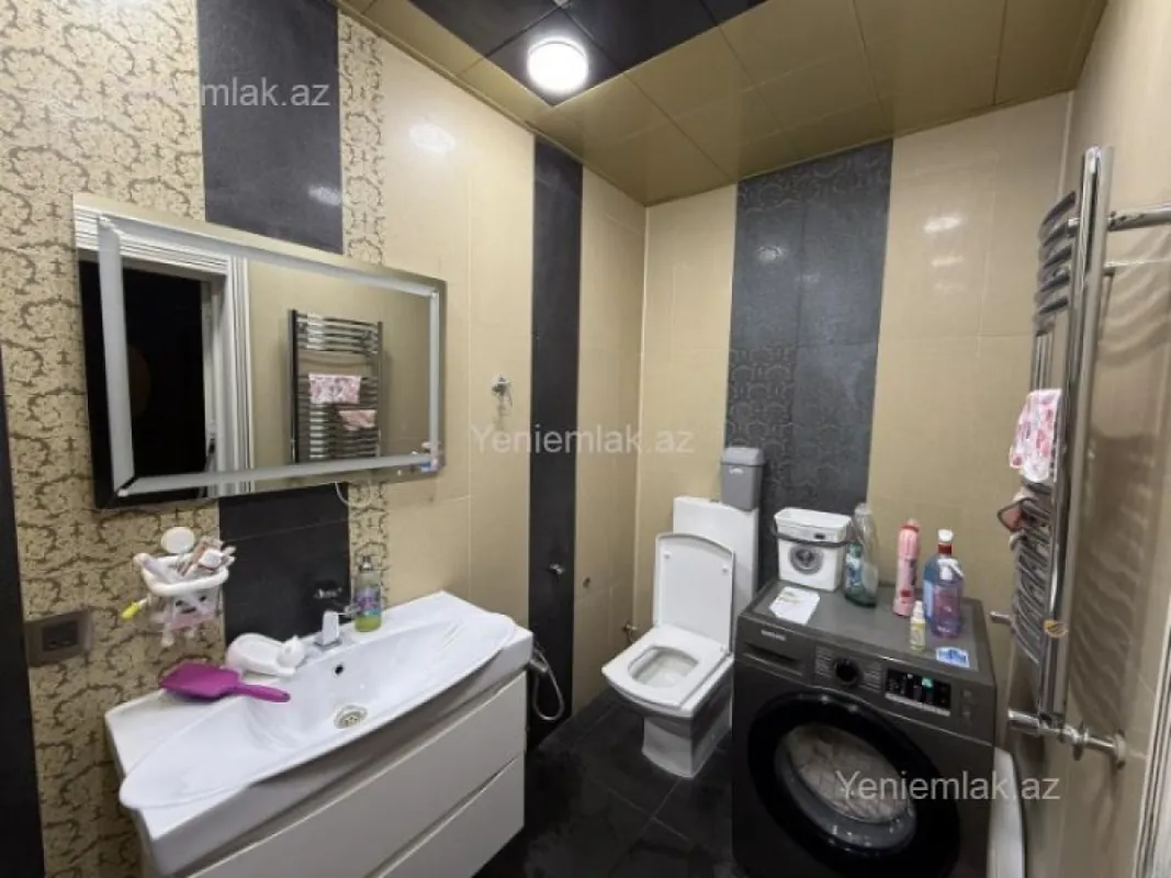 Satılır 3 otaqlı yeni tikili 140 m²