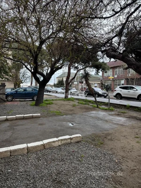 Satılır 2 otaqlı köhnə tikili 55 m²