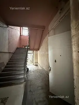 Satılır 2 otaqlı köhnə tikili 55 m²