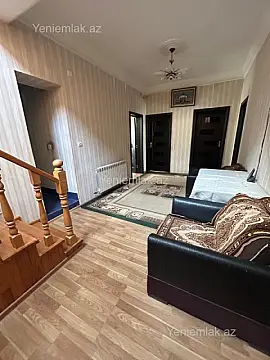 Satılır 6 otaqlı həyət evi 215 m²