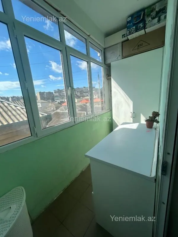 Satılır 6 otaqlı həyət evi 215 m²