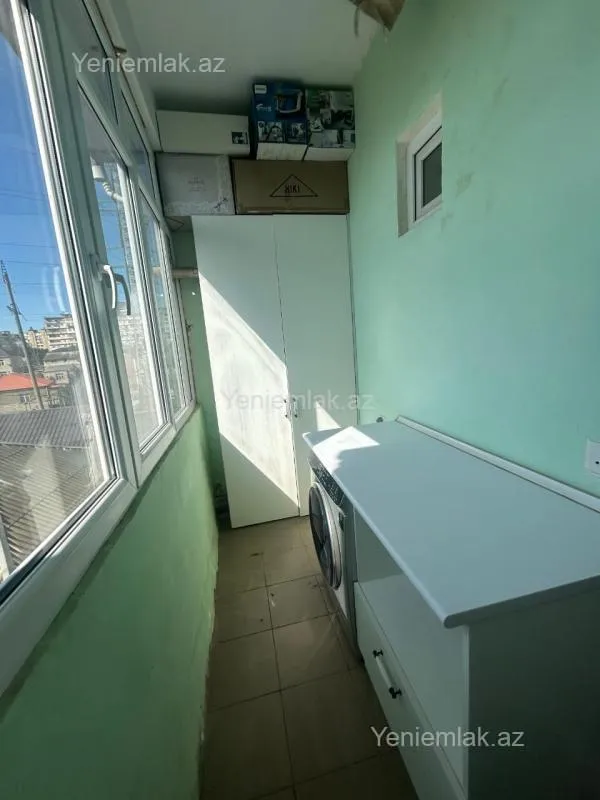 Satılır 6 otaqlı həyət evi 215 m²