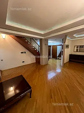 Satılır 4 otaqlı yeni tikili 180 m²