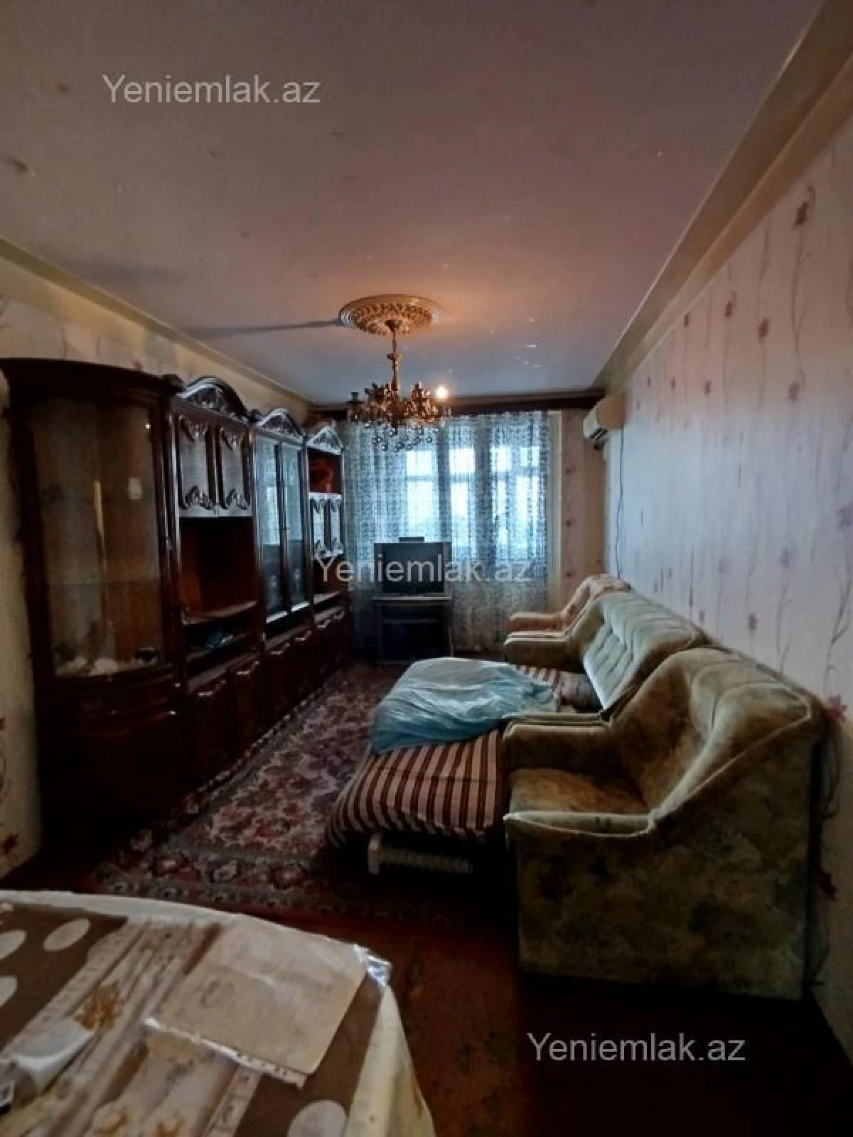 Satılır 2 otaqlı köhnə tikili 56 m²