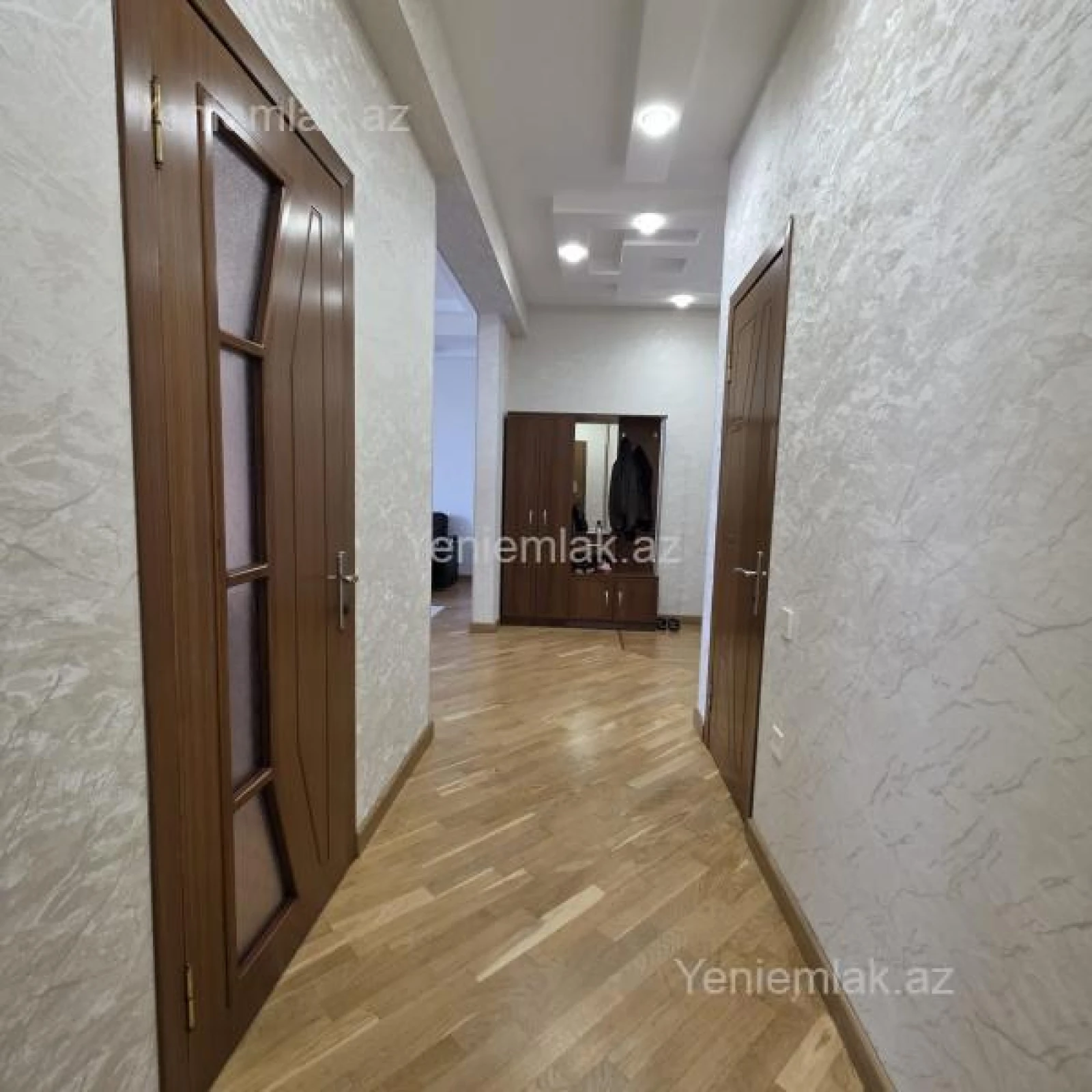 Satılır 2 otaqlı yeni tikili 90.2 m²