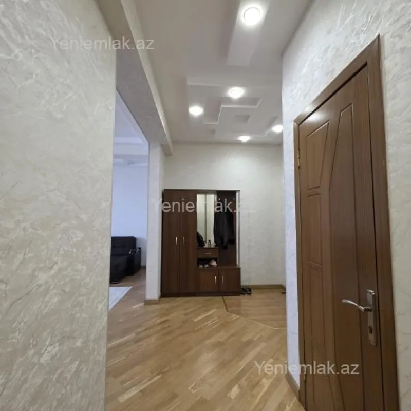 Satılır 2 otaqlı yeni tikili 90.2 m²