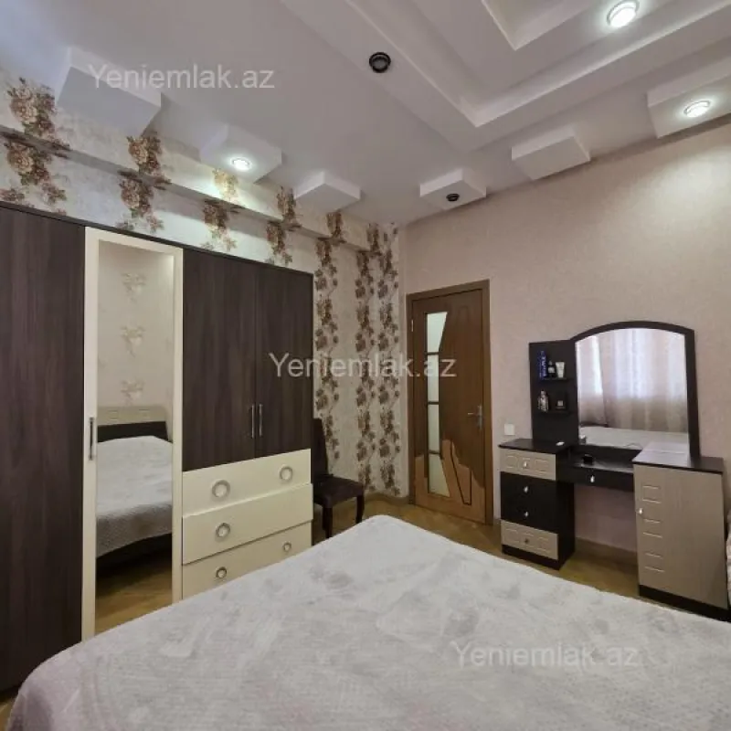 Satılır 2 otaqlı yeni tikili 90.2 m²