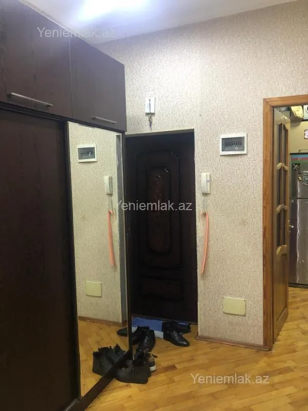 Satılır 3 otaqlı yeni tikili 68 m²