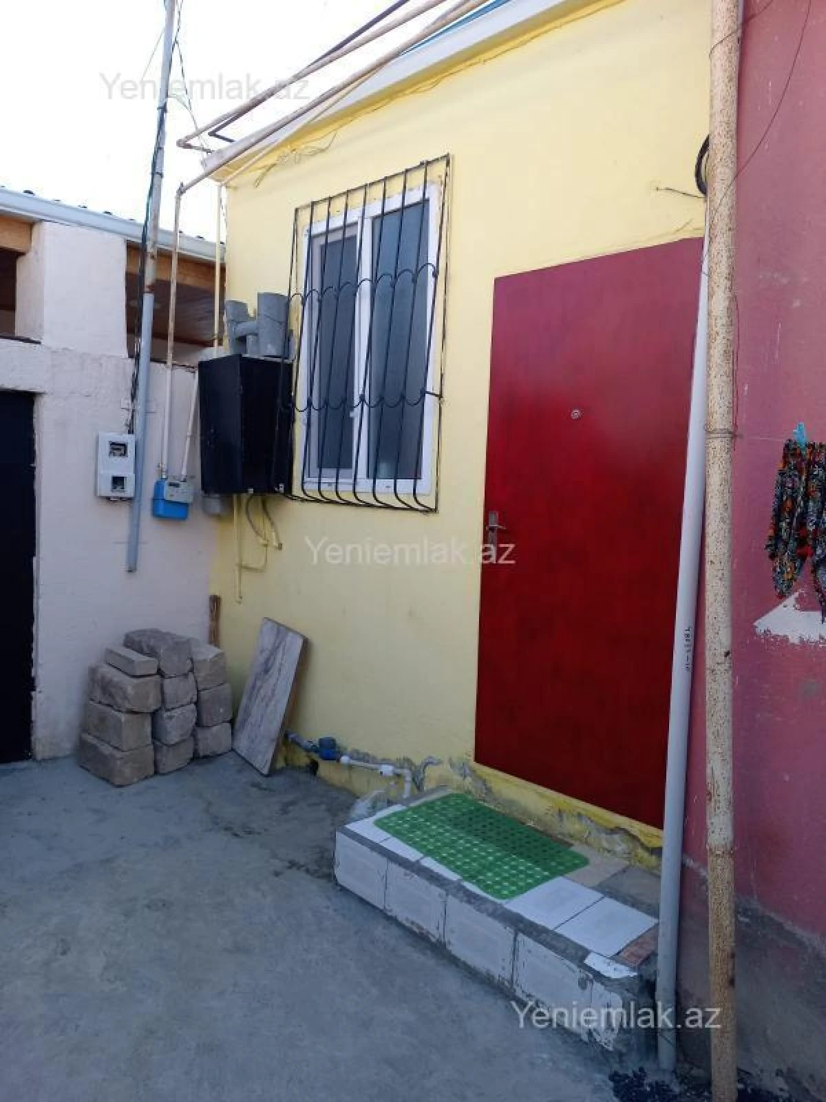 Satılır 1 otaqlı həyət evi 30 m²