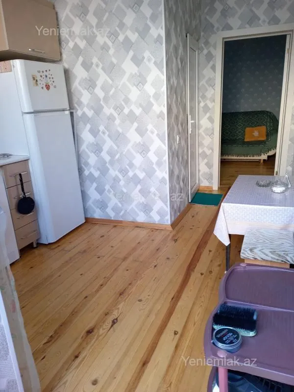 Satılır 1 otaqlı həyət evi 30 m²
