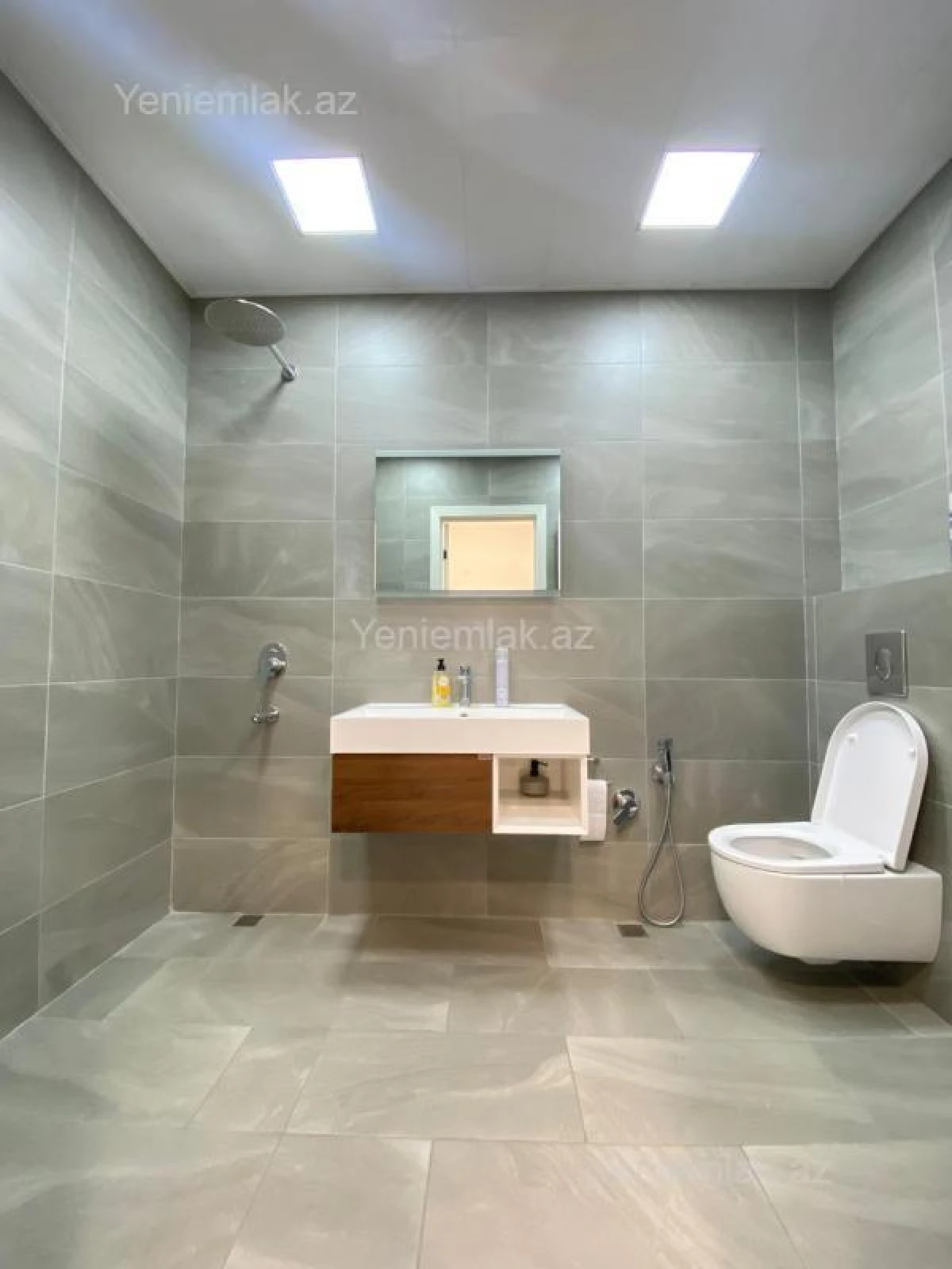 Satılır 2 otaqlı yeni tikili 66 m²