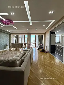 Satılır 3 otaqlı yeni tikili 165 m²